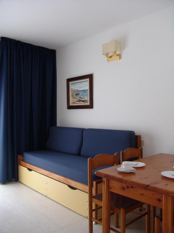 Apartamentos Santi Lloret de Mar Quarto foto